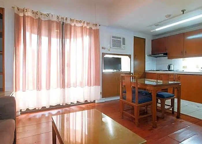 Sunette Tower Makati * مانيلا